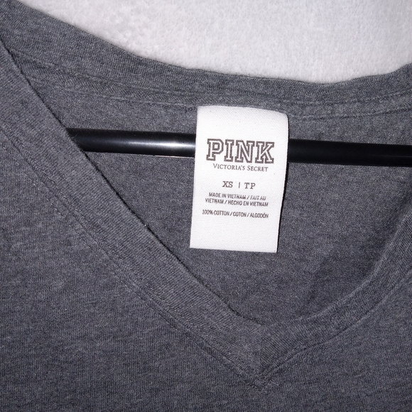 Victoria's Secret PINK Heather Gray Oversized  V-Neck Tee - Picture 4 of 10